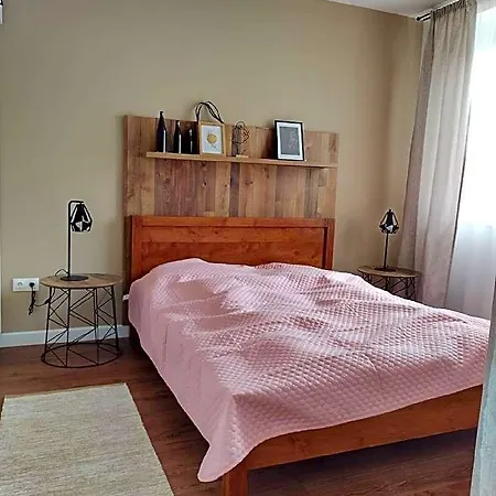 Freedom 50 Apartment Pecs