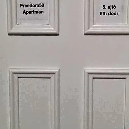 Apartment Freedom 50 Pecs